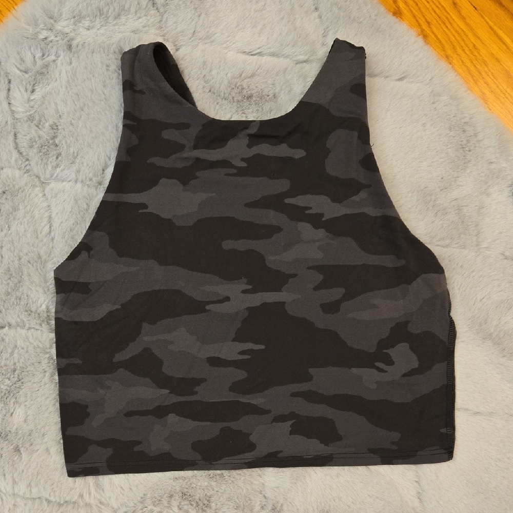 Athleta Black/Grey Camo Athletic Crop Top, Womens Extra Small, Great Condition